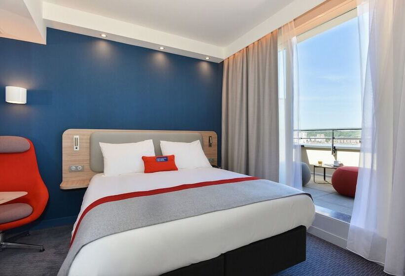 ホテル Holiday Inn Express   Rouen Centre   Rive Gauche, An Ihg
