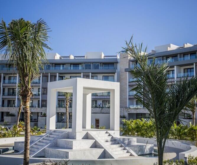 هتل Majestic Elegance Costa Mujeres  All Inclusive