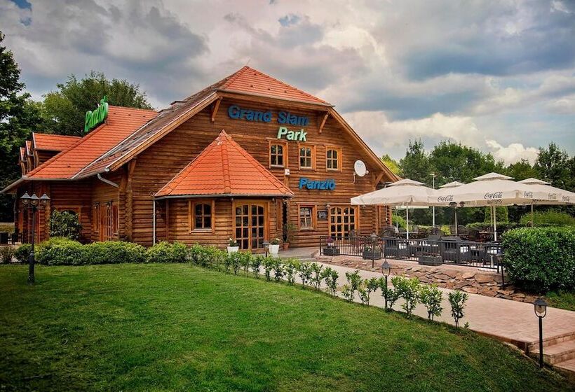 ペンション Grand Slam Park Inn