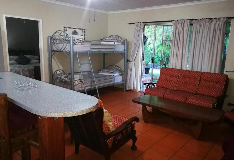 بنسيون Linquenda Guest Farm
