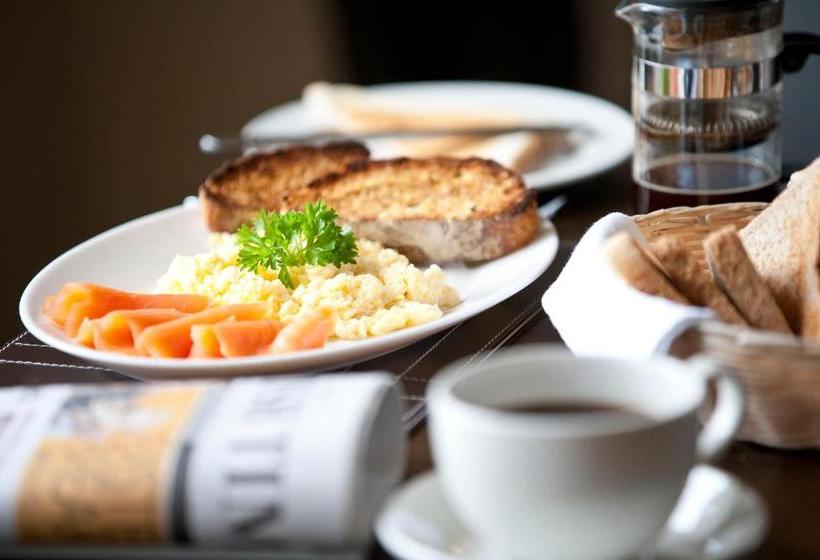 פנסיון Maranatha House