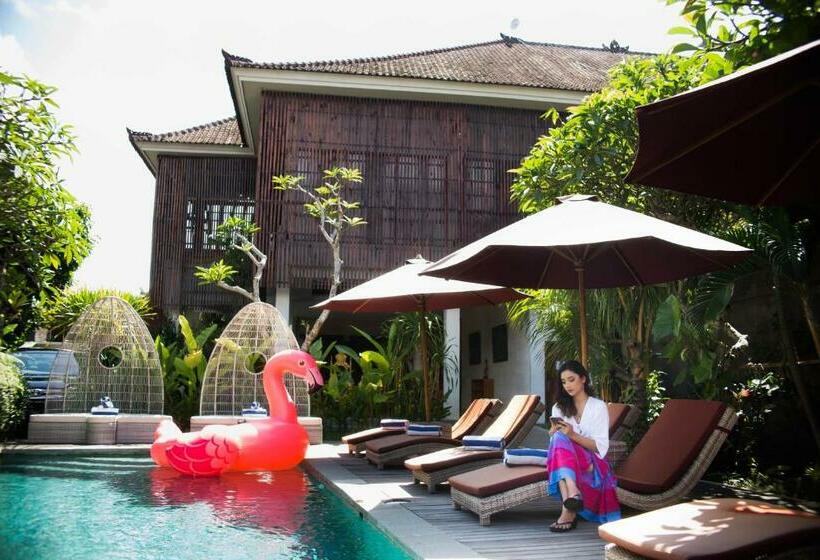 리조트 Freddies Villas Ubud Bali