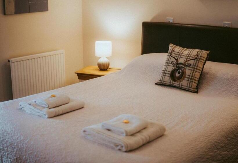 ユースホステル The Heathfield Inn