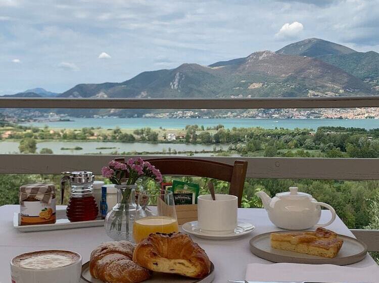 فندق Agriturismo Forest B&b