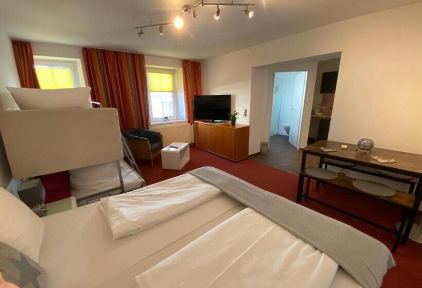 Пансион Bed & Rooms, Wörgl