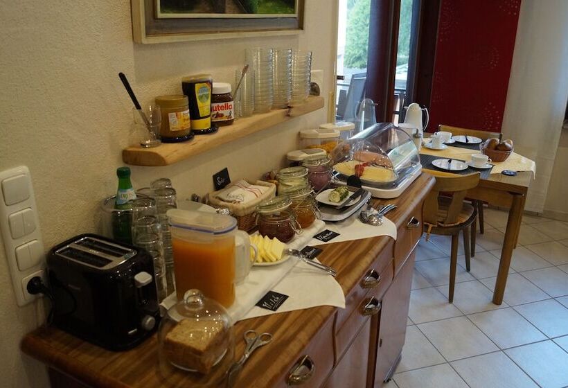 ペンション Gästehaus Panorama