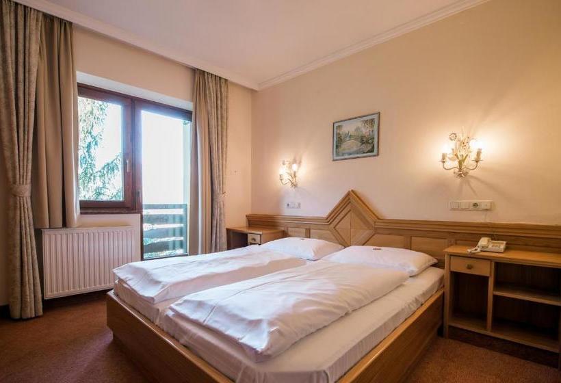 بنسيون Gästehaus Reiter