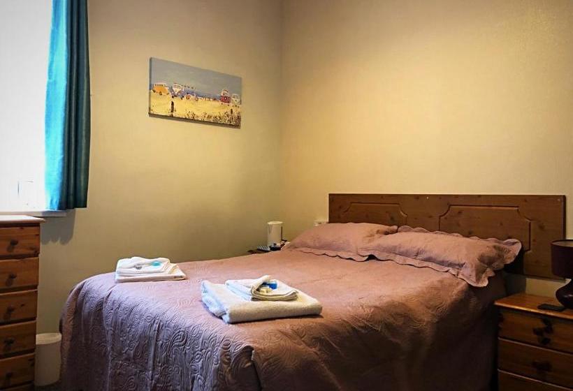 بنسيون Haydee Guesthouse