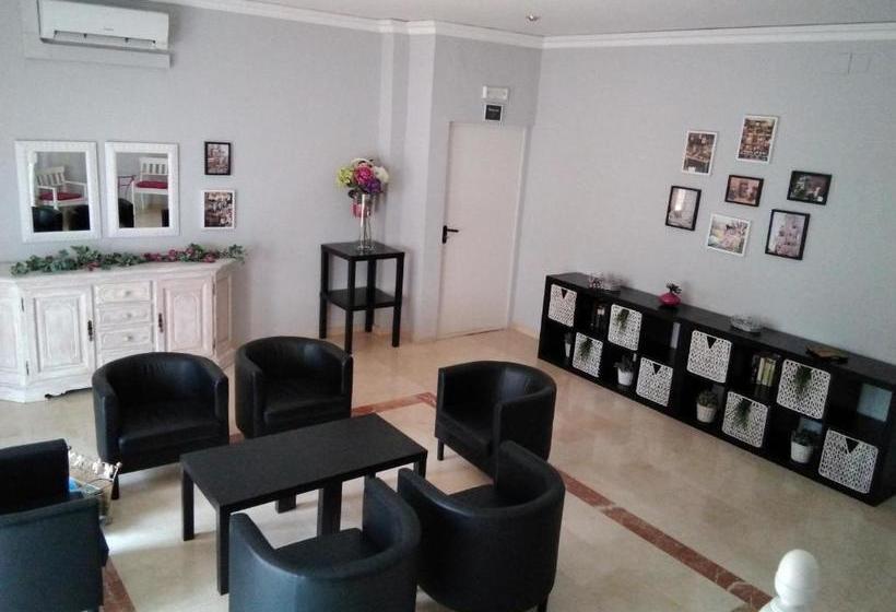 پانسیون Hostal Ya