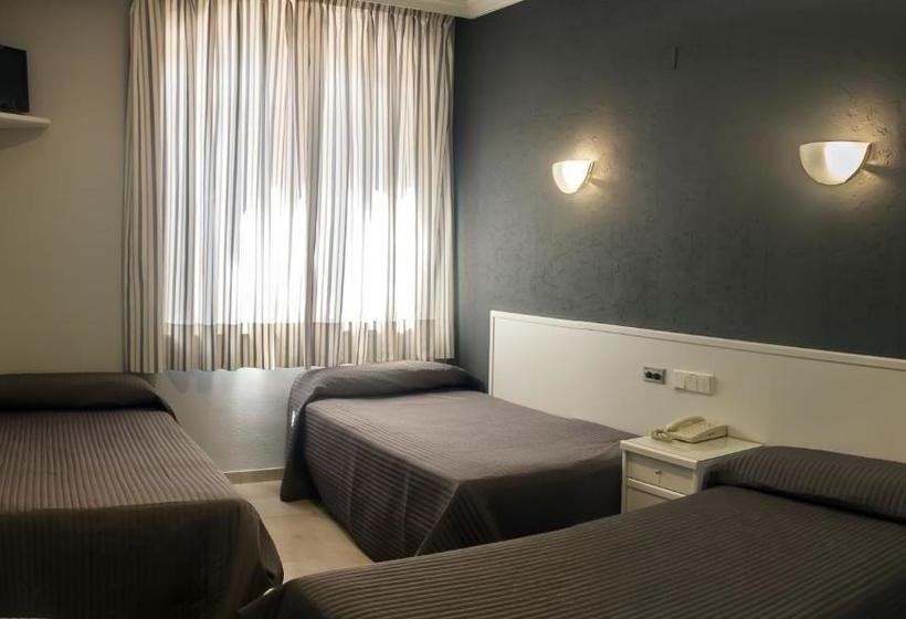پانسیون Hostal Ya
