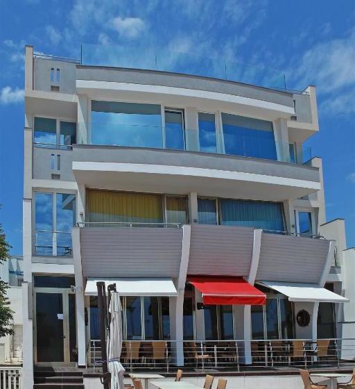 بنسيون Nauticus Hotel Ugento