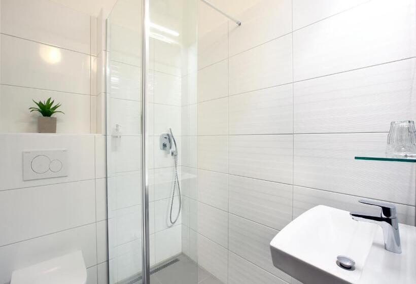 پانسیون Penzion Na 15. Poledníku