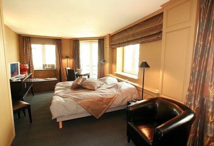פנסיון Residentie De Laurier