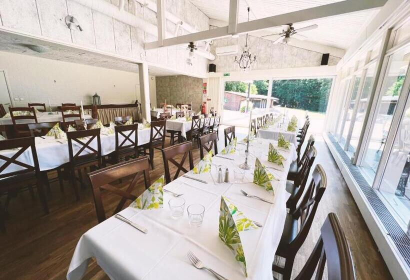 هاستل Fritza   Tidigare Hotel Fritzatorpet