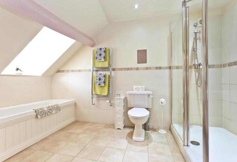 Общежитие Heidi's Grasmere Lodge