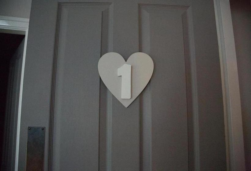 Общежитие Heidi's Grasmere Lodge