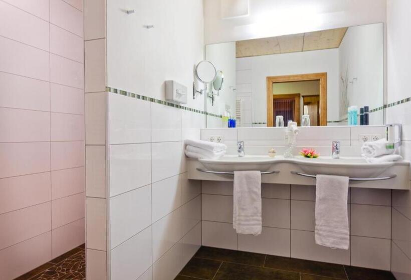 Appartement & Suiten Hotel Glöcknerin