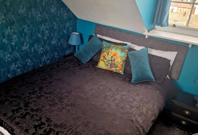 צימר Philbeach Guest House