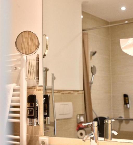 ペンション Gasthof Badl   Bed & Breakfast
