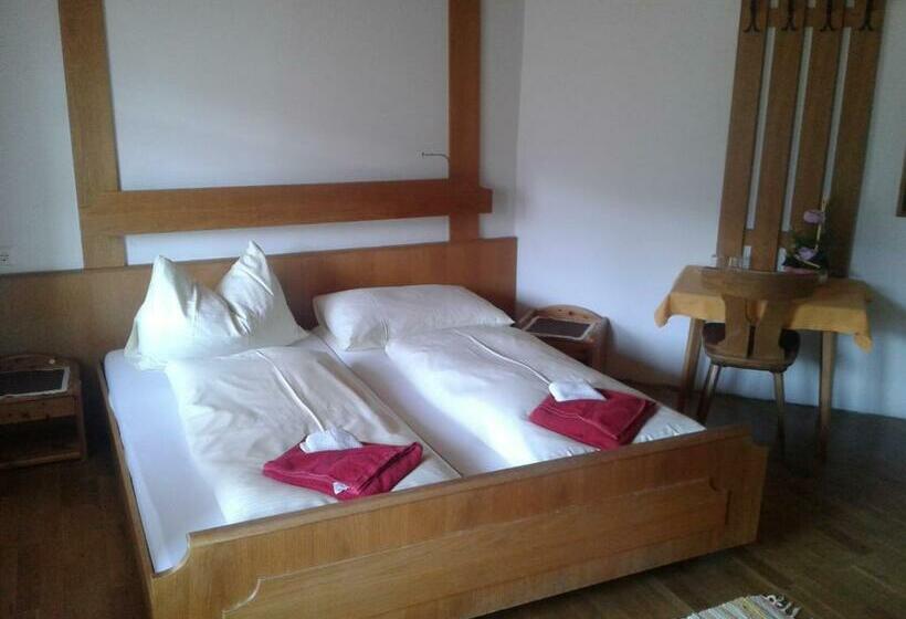 بنسيون Gasthof Laggner