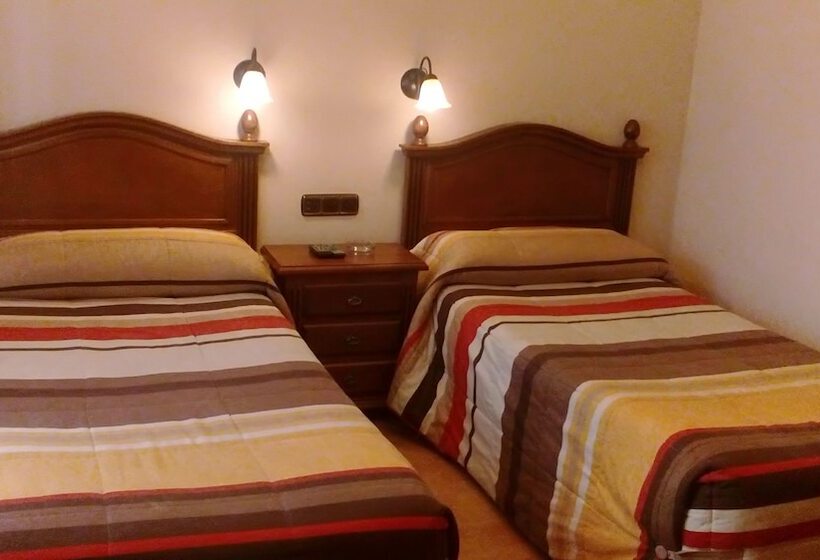 پانسیون Hostal Granada