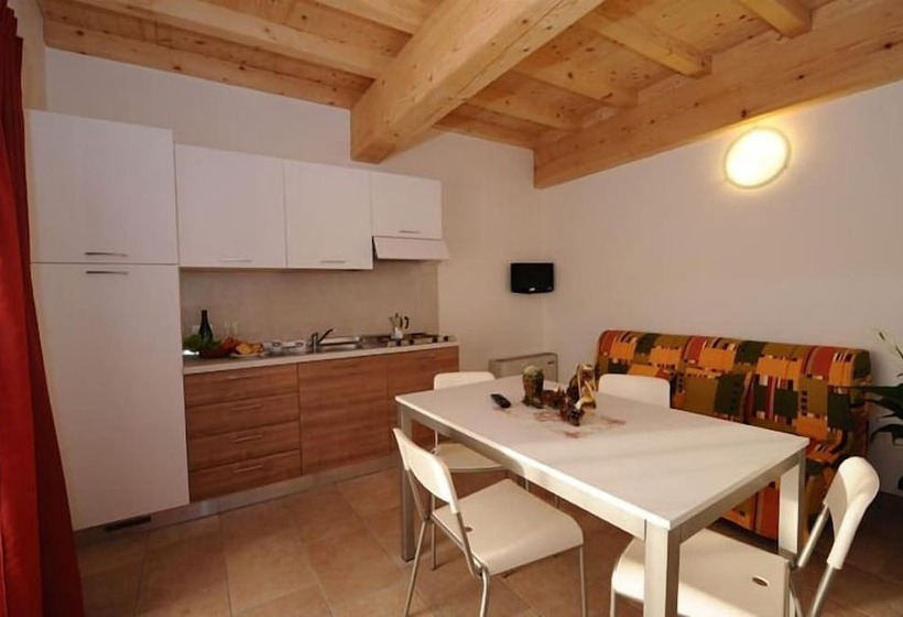 ホテル Agriturismo Corte La Sacca