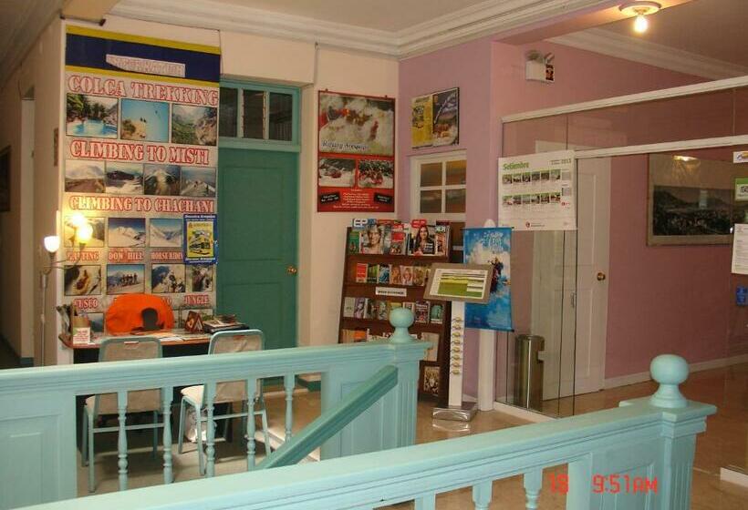 ユースホステル Los Andes Bed & Breakfast