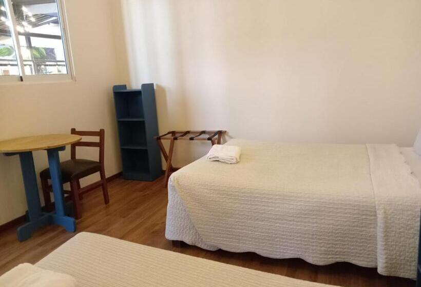 ユースホステル Los Andes Bed & Breakfast