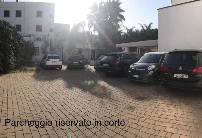 پانسیون Corte Carafa Un Oasi Nel Centro Storico Con Parcheggio Interno Riservato