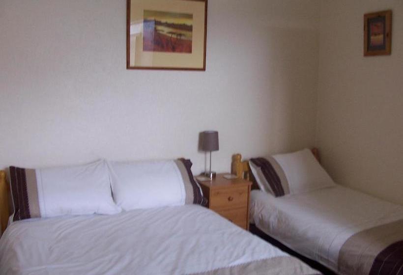 Пансион Denecrest Guest House