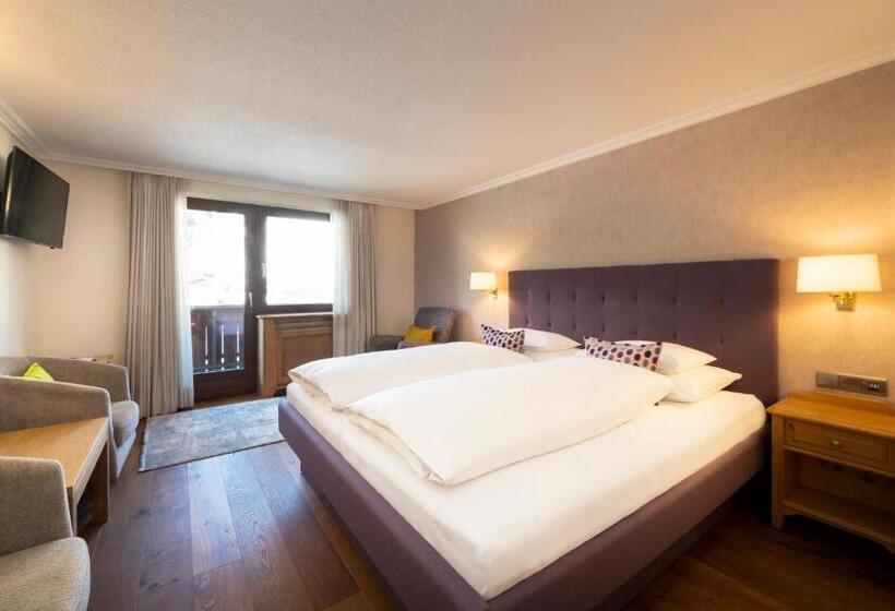 پانسیون Garni Edelweiss