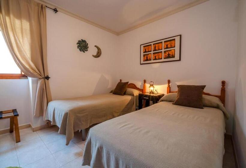 פנסיון Hostal El Asturiano