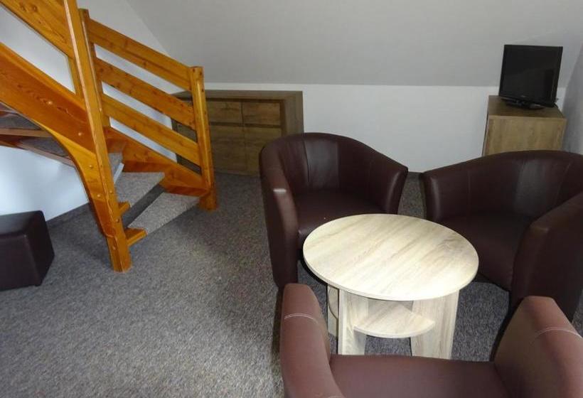 پانسیون Penzion Bona