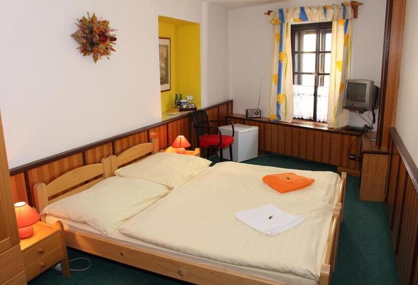 پانسیون Penzion Kasper Cyklopenzion