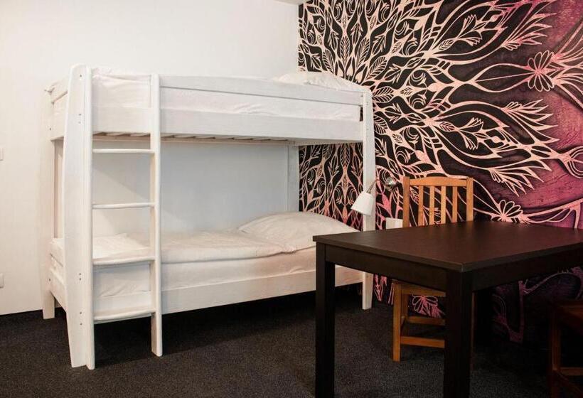 پانسیون Rodinný Resort Uko