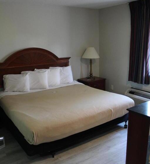 فندق صغير Raceway Inn