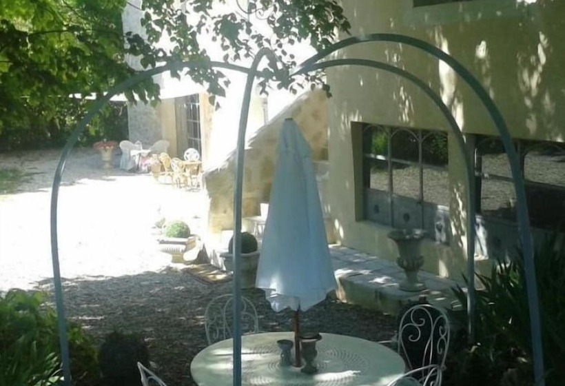 تختخواب و صبحانه Le Moulin De Sonnailles