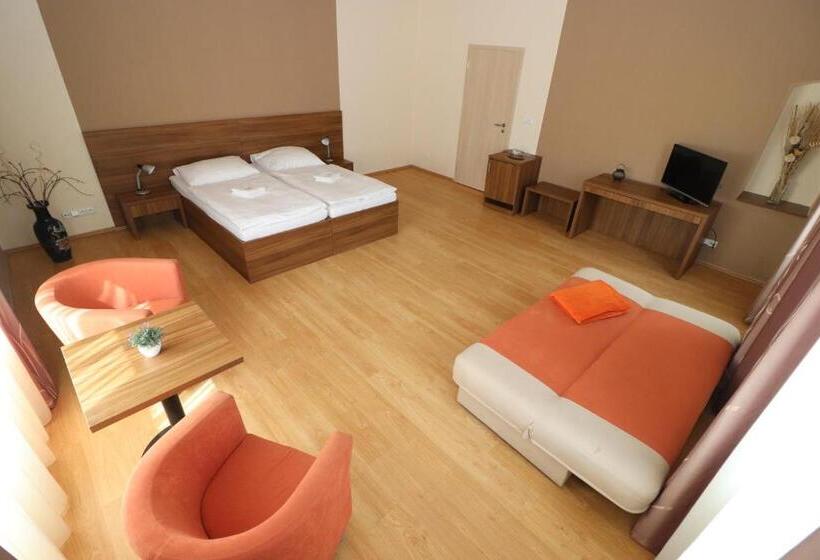 پانسیون Blatenský Dvůr