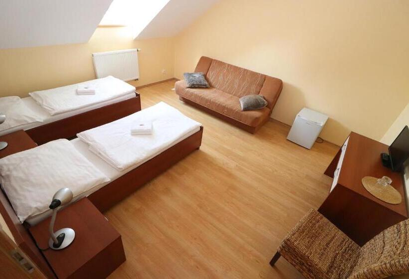 پانسیون Blatenský Dvůr