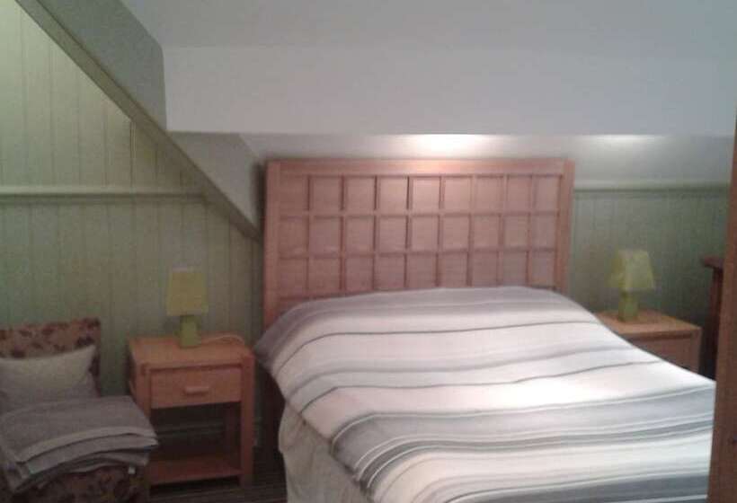 بنسيون Oakfield Lodge Guest House Stockport