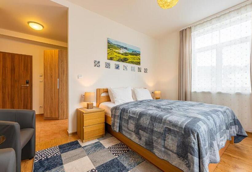 پانسیون Villa Walir   Spa Hotel Garni Superior