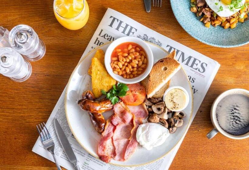 호스텔 The Cow & Calf By Innkeeper S Collection