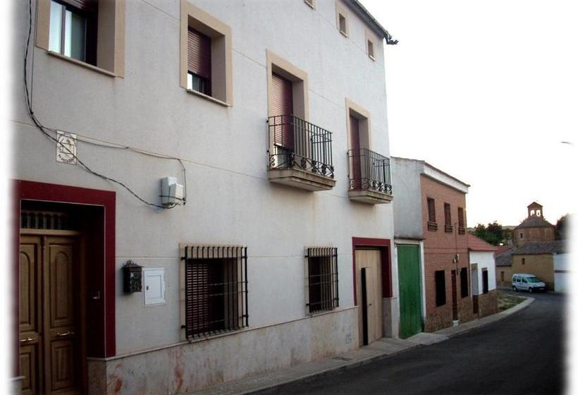 بنسيون Centro Ornitológico El Primillar