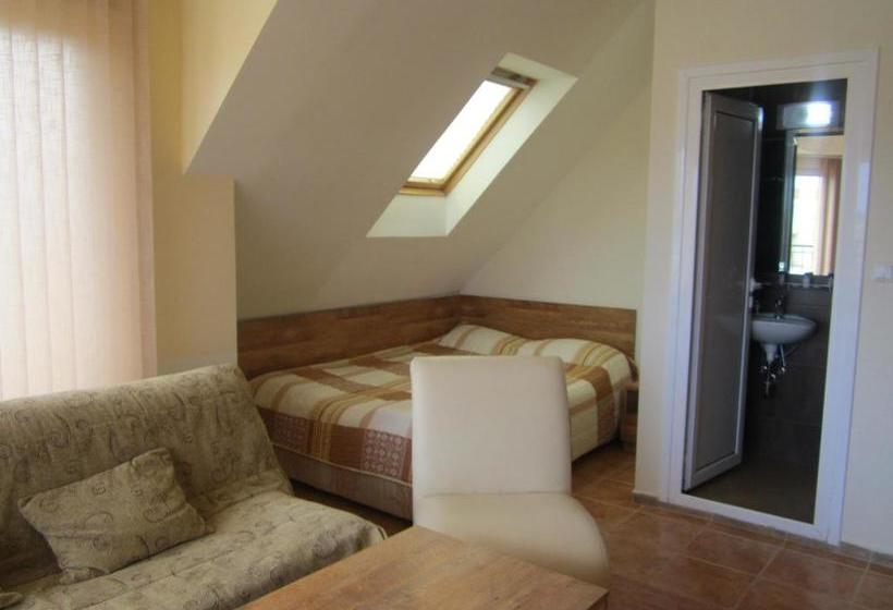 پانسیون Guest House Yug