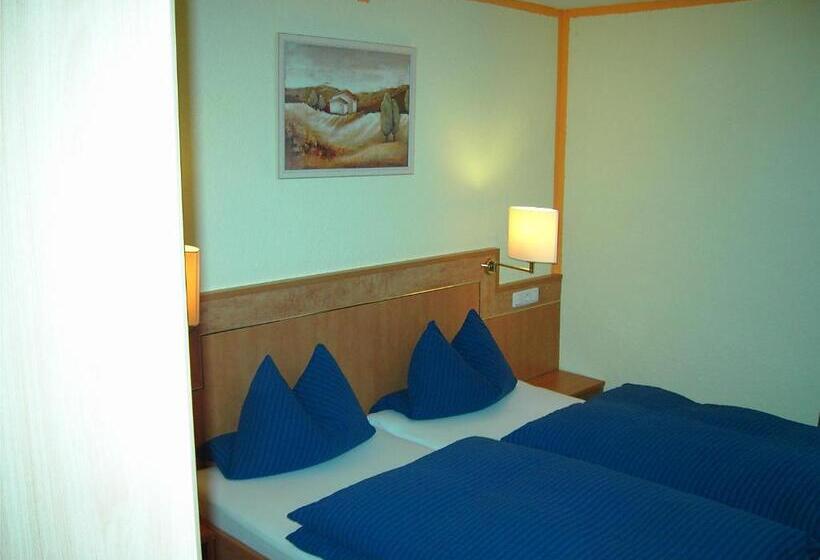 ペンション Hessisches Haus