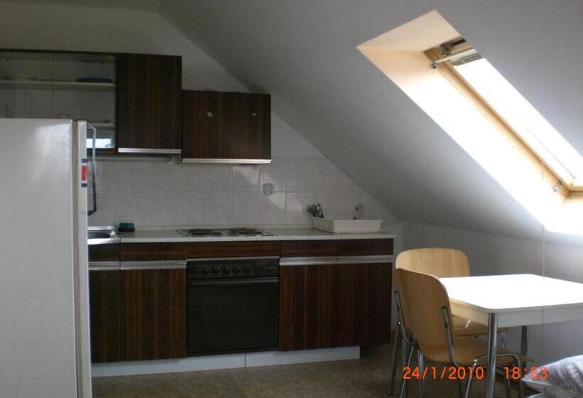 پانسیون Na 15 Kopách