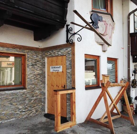 旅馆 Gasthof Zum Wilden Kaiser