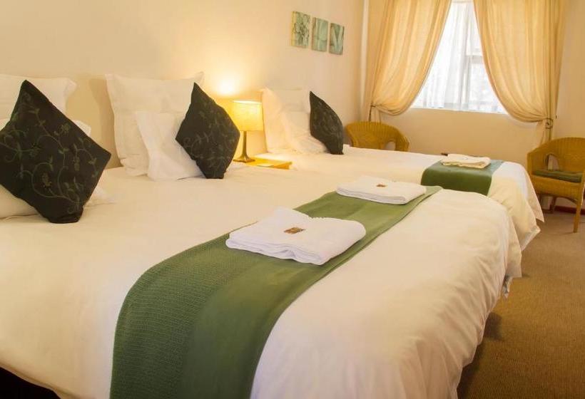 پانسیون Albert Road Garden Guest House