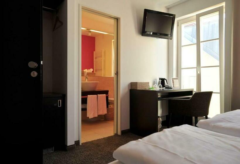 ペンション Cafe Elisabeth