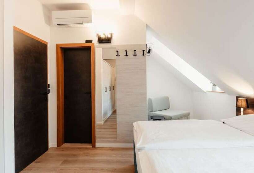 پانسیون Penzion Austis